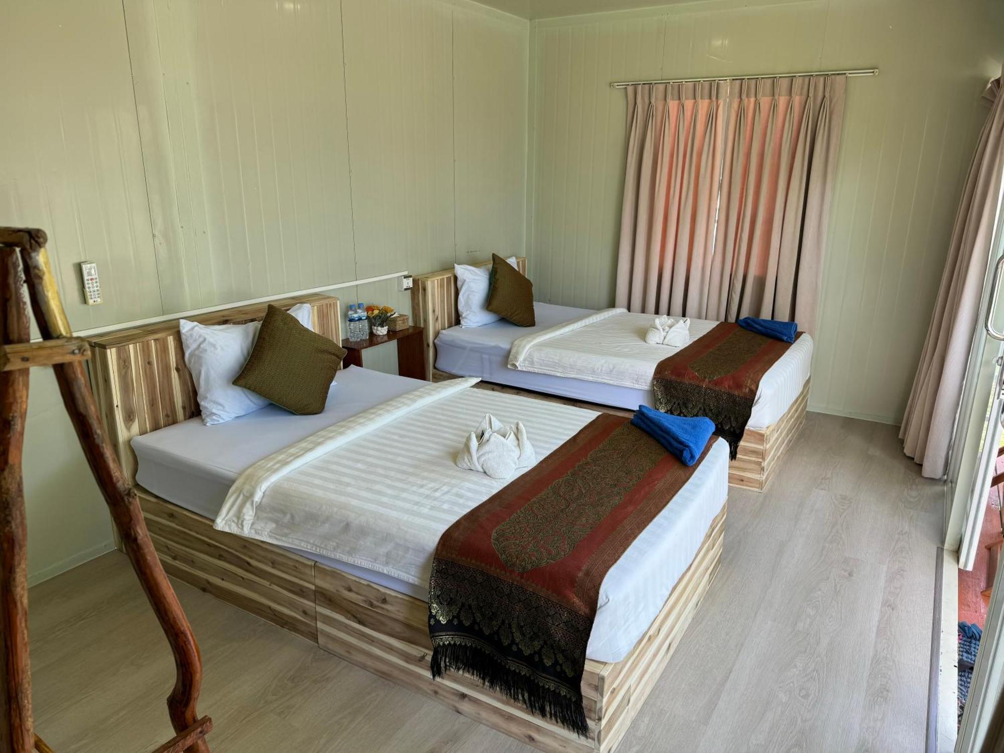 Naroth Beach Bungalow Prek Svay Village Exterior foto